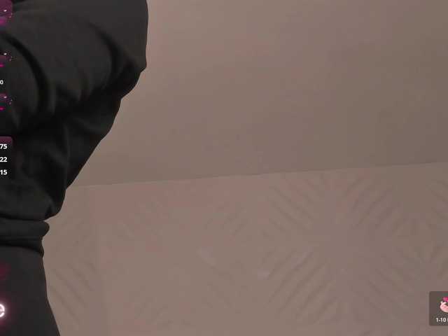 CorinneRusso's BongaCams show and profile