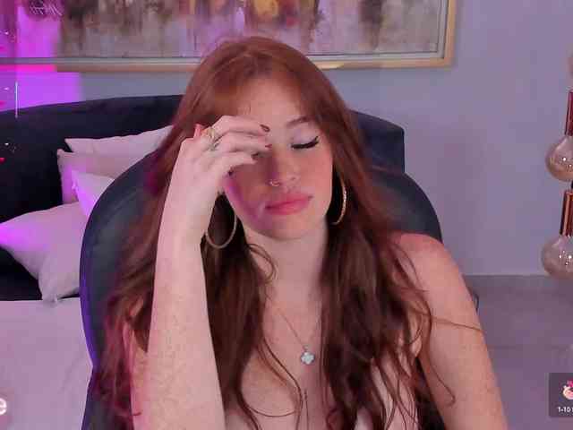 CorinneRusso webcam