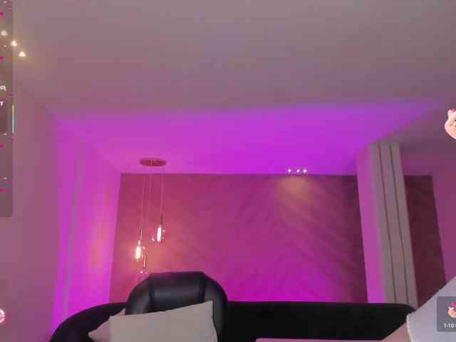 CorinneRusso webcam