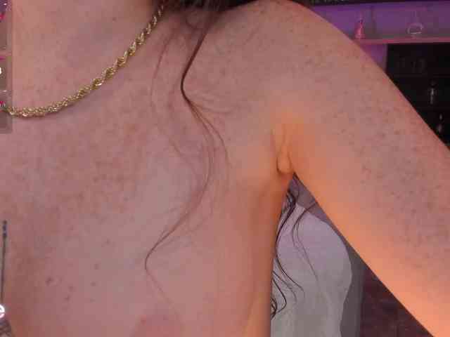 CorinneRusso webcam