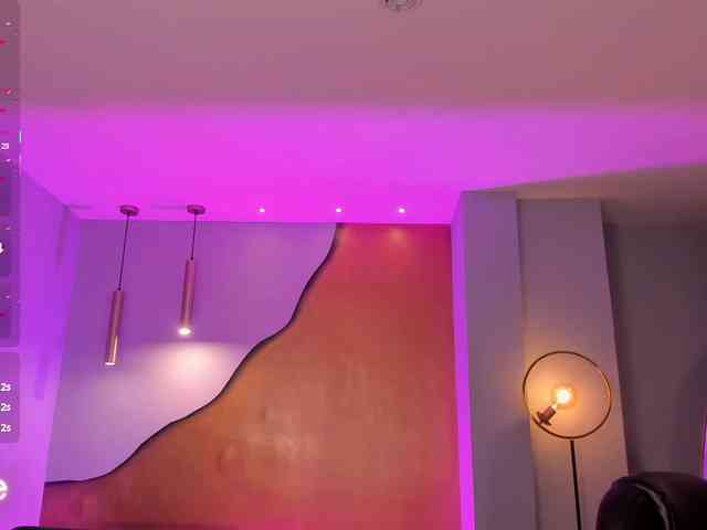 CorinneRusso Live Webcam on BongaCams