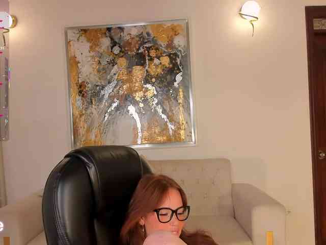 CorinneRusso Live Webcam on BongaCams