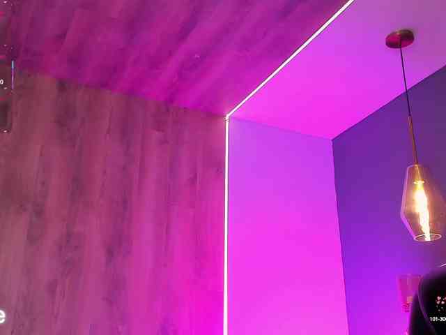 CorinneRusso webcam