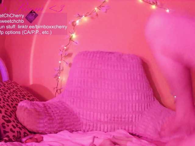 missxxxcherry's BongaCams show and profile