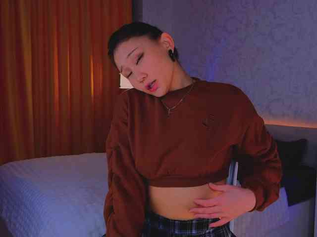 RenaWong Live Webcam on BongaCams