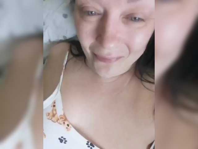 Klassnaya-1's BongaCams show and profile