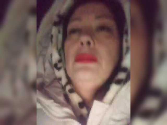 Klassnaya-1's BongaCams show and profile