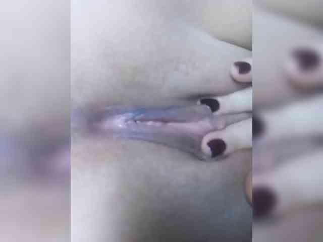 Klassnaya-1 Live Webcam on BongaCams