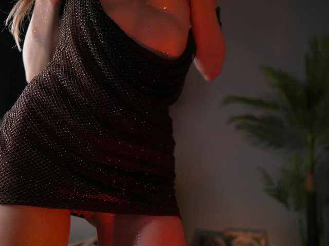 SerenaGrant's BongaCams show and profile