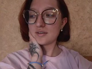 Mari_Gold Porn Show