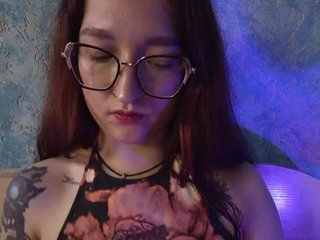 Mari_Gold Porn Show