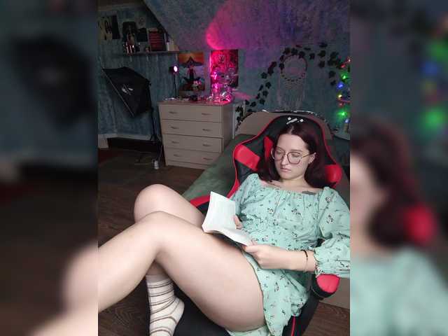 Rosia-Guess's BongaCams show and profile