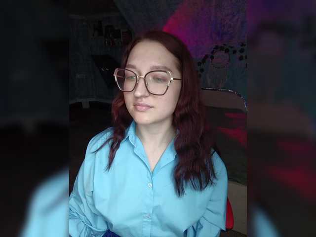 Rosia-Guess's BongaCams show and profile