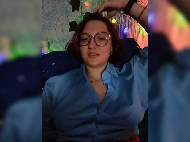 Rosia-Guess's BongaCams show and profile