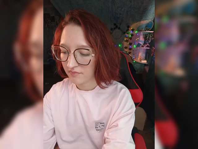 Rosia-Guess's BongaCams show and profile