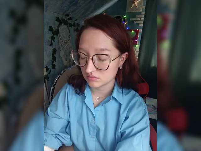 Rosia-Guess's BongaCams show and profile