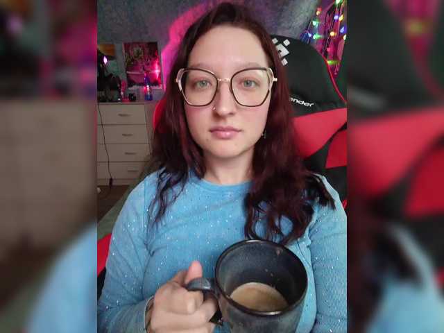 Rosia-Guess's BongaCams show and profile