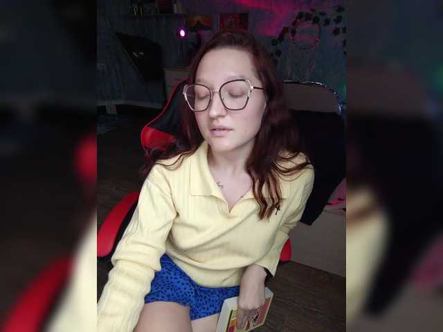 Mari_Gold webcam