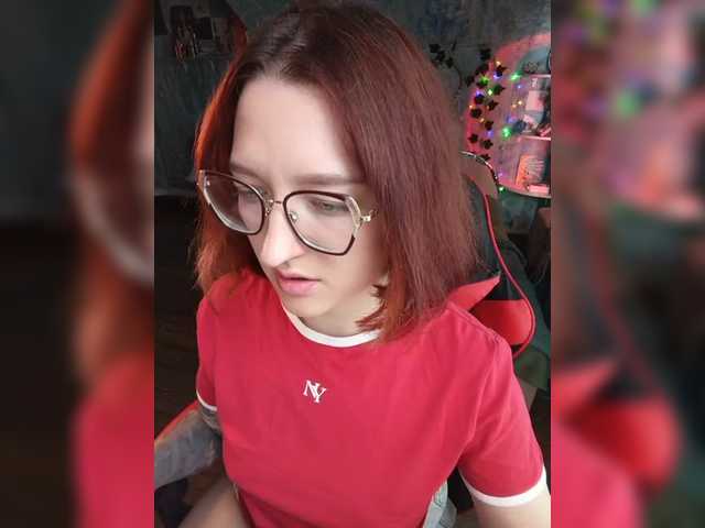 Rosia-Guess's BongaCams show and profile