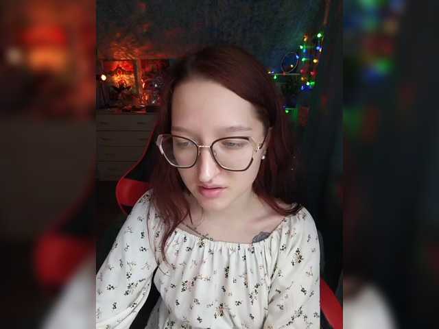 Rosia-Guess's BongaCams show and profile