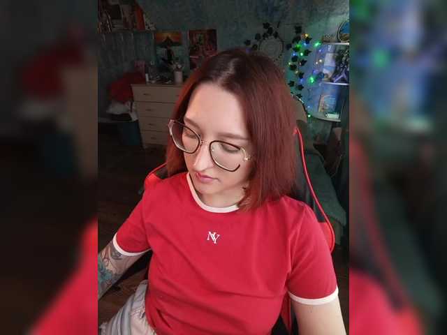 Rosia-Guess's BongaCams show and profile