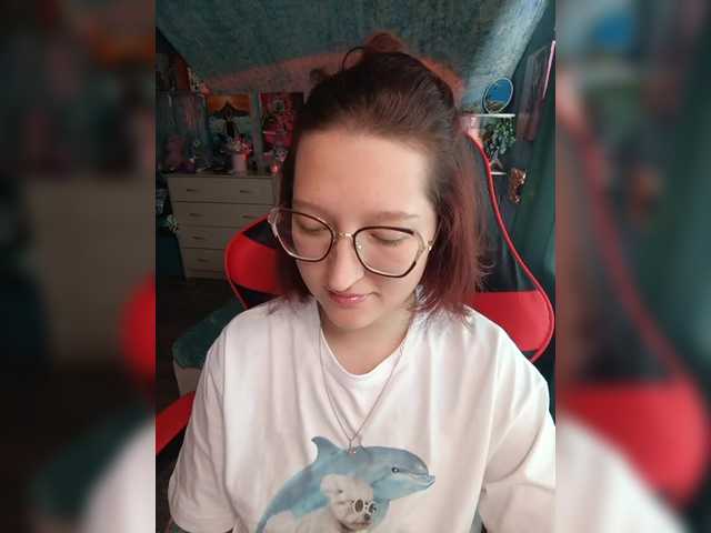 Rosia-Guess's BongaCams show and profile