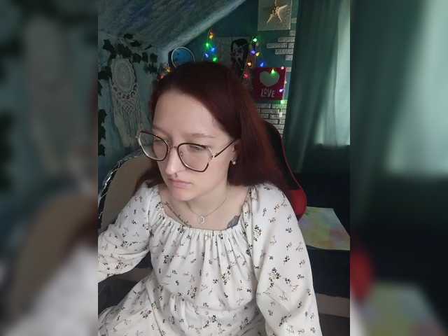 Rosia-Guess's BongaCams show and profile