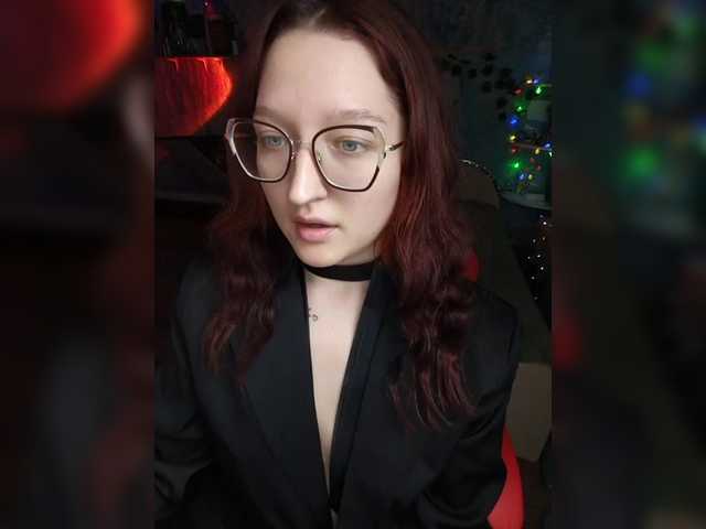 Rosia-Guess's BongaCams show and profile