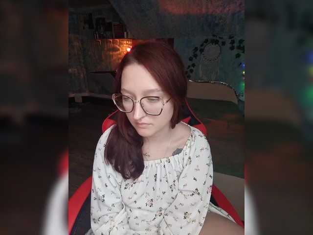 Rosia-Guess's BongaCams show and profile