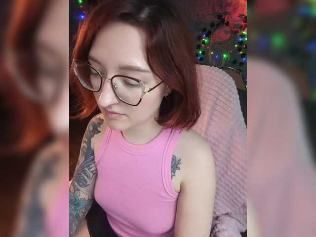 Rosia-Guess's BongaCams show and profile