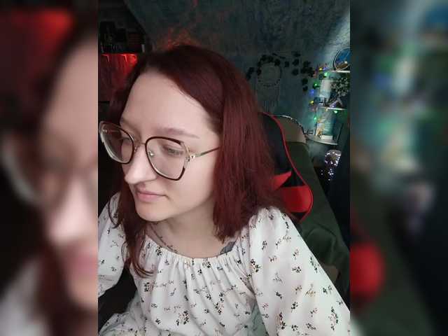 Rosia-Guess's BongaCams show and profile