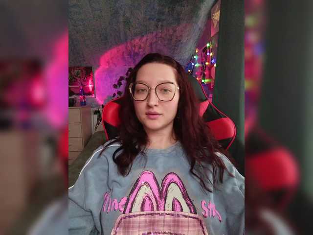 Rosia-Guess's BongaCams show and profile