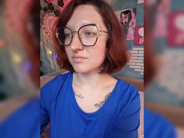 Rosia-Guess's BongaCams show and profile