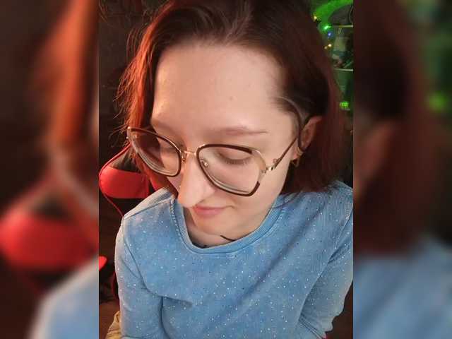 Rosia-Guess's BongaCams show and profile