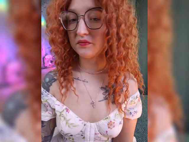 Mari_Gold webcam