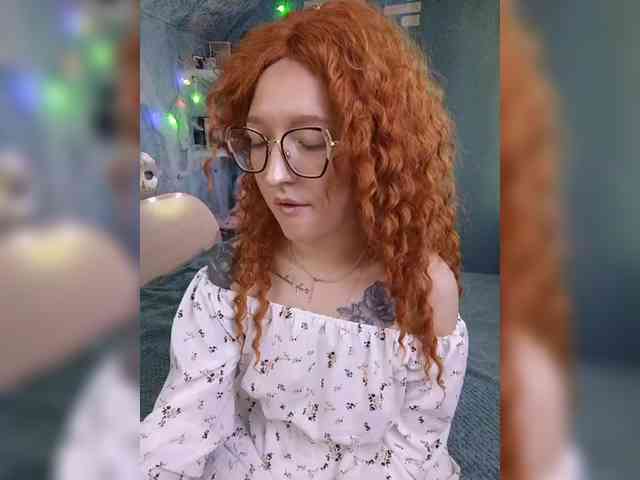 Mari_Gold webcam
