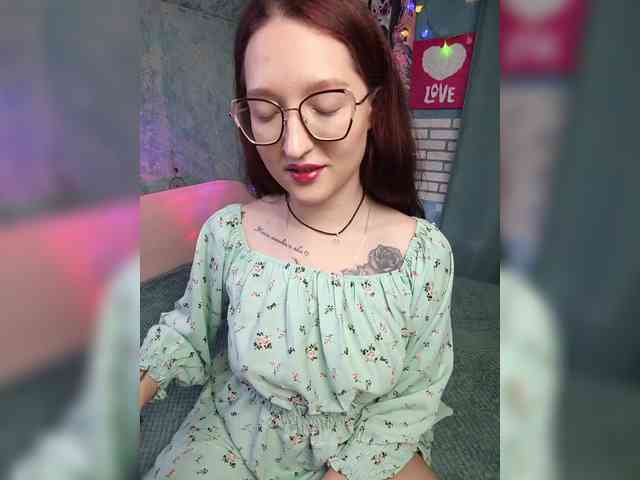 Mari_Gold webcam