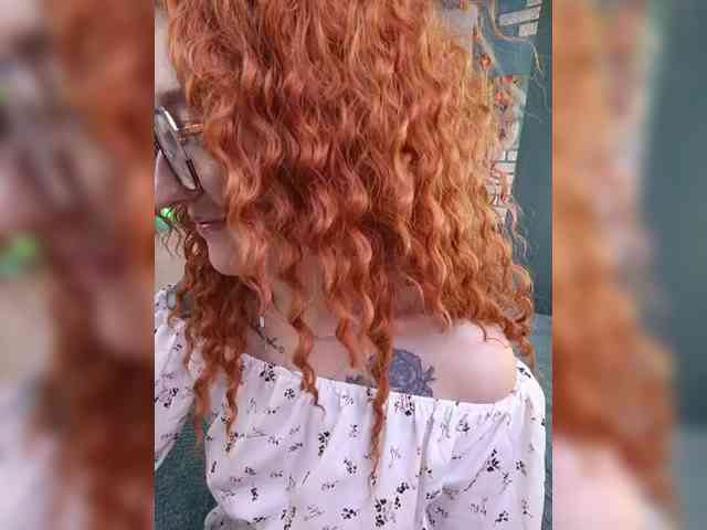 Mari_Gold webcam