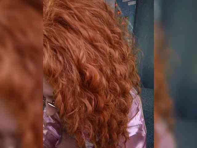 Mari_Gold webcam