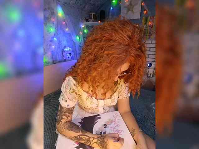Mari_Gold webcam