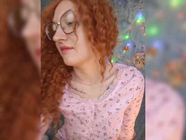 Mari_Gold webcam