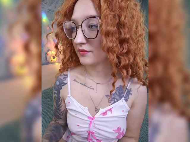 Mari_Gold webcam