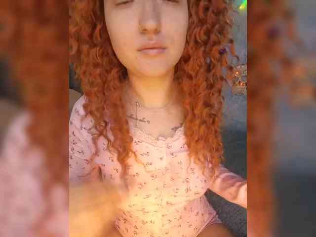 Mari_Gold webcam