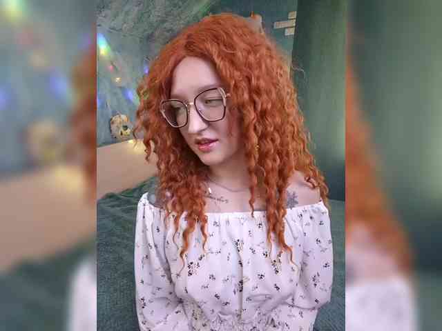 Mari_Gold webcam