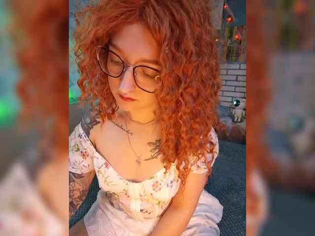 Mari_Gold webcam