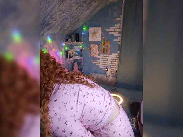 Mari_Gold webcam