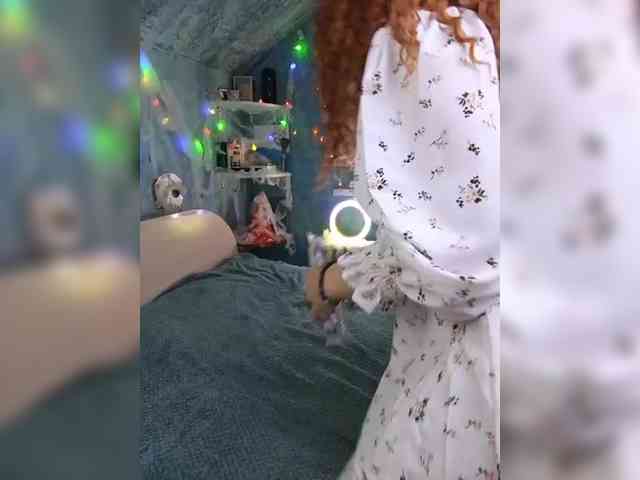 Mari_Gold webcam