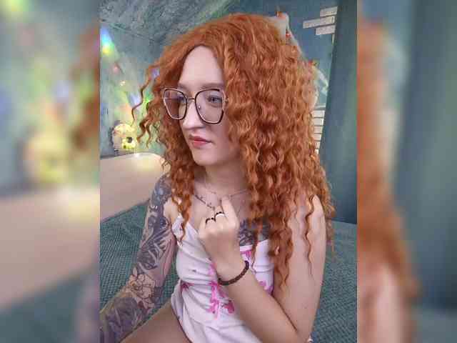 Mari_Gold webcam