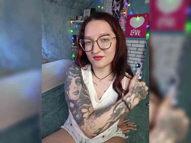 Mari_Gold webcam
