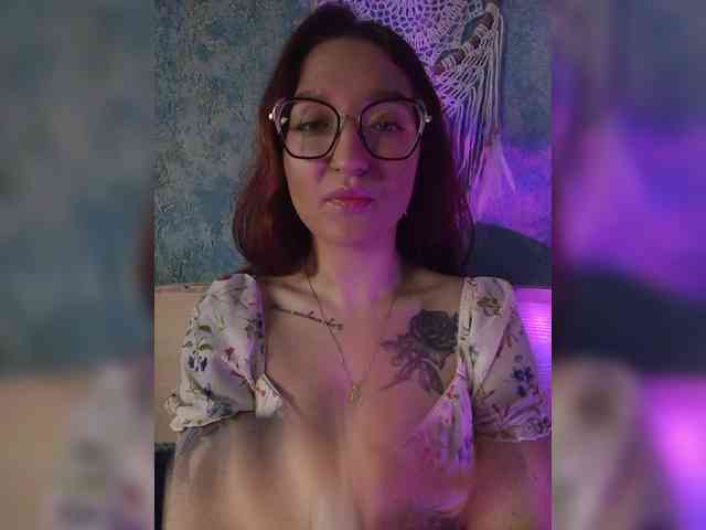Mari_Gold webcam